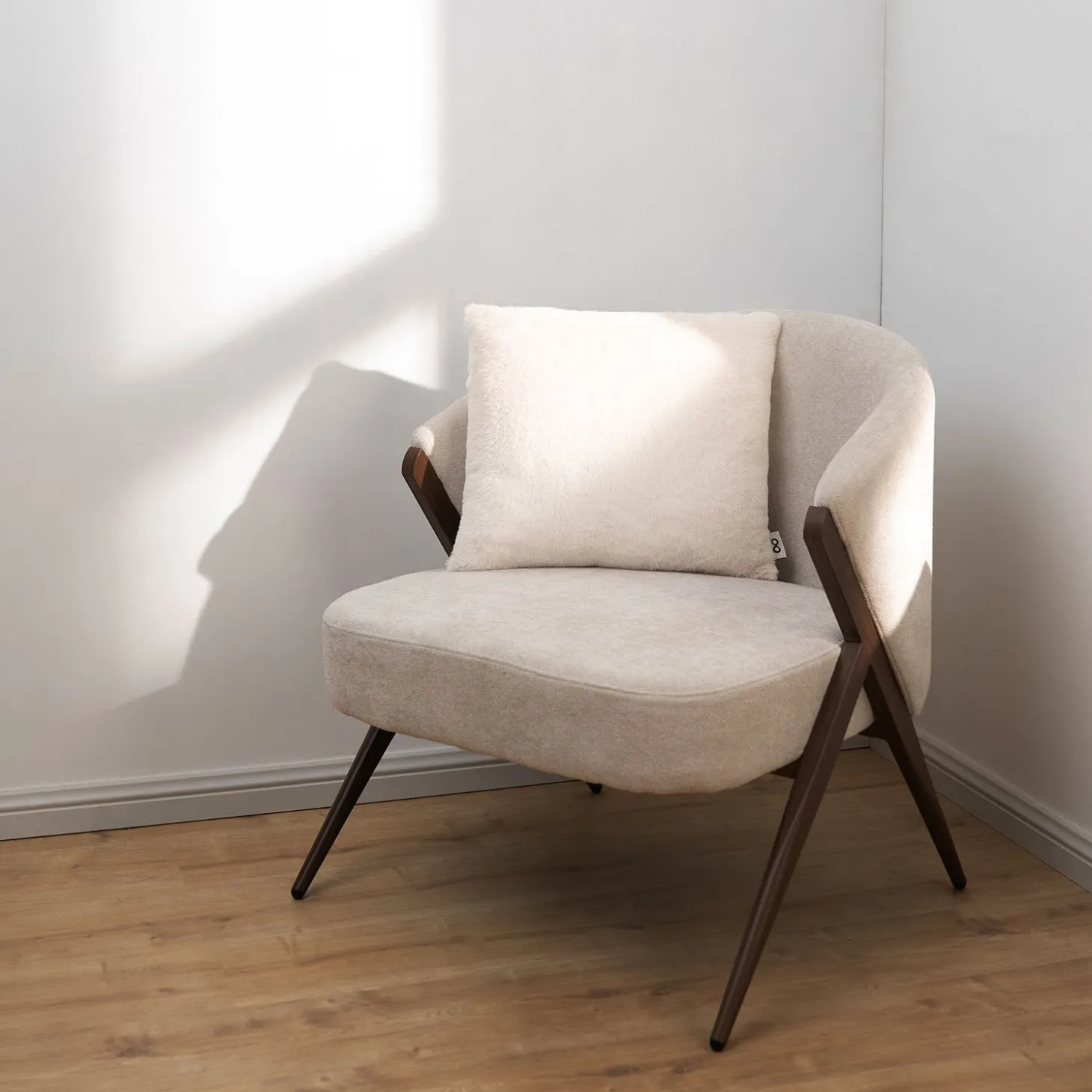 Cream Luxe Luxe Cushion Case