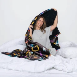 Friends Icon Sherpa Blanket Licensed