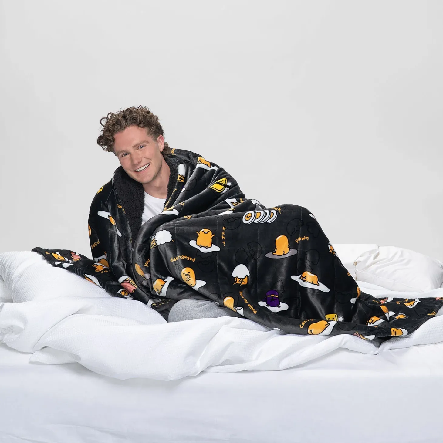 Gudetama Sherpa Blanket Licensed