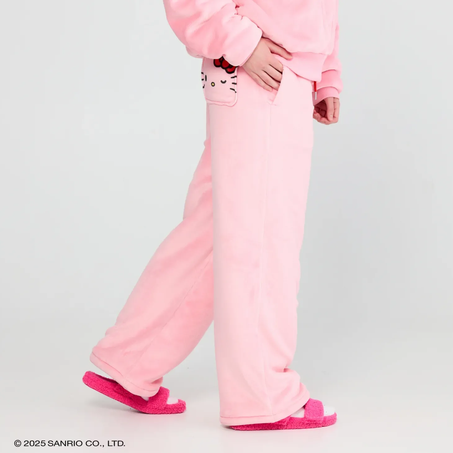 Hello Kitty Sherpa Wide Leg Pant Licensed