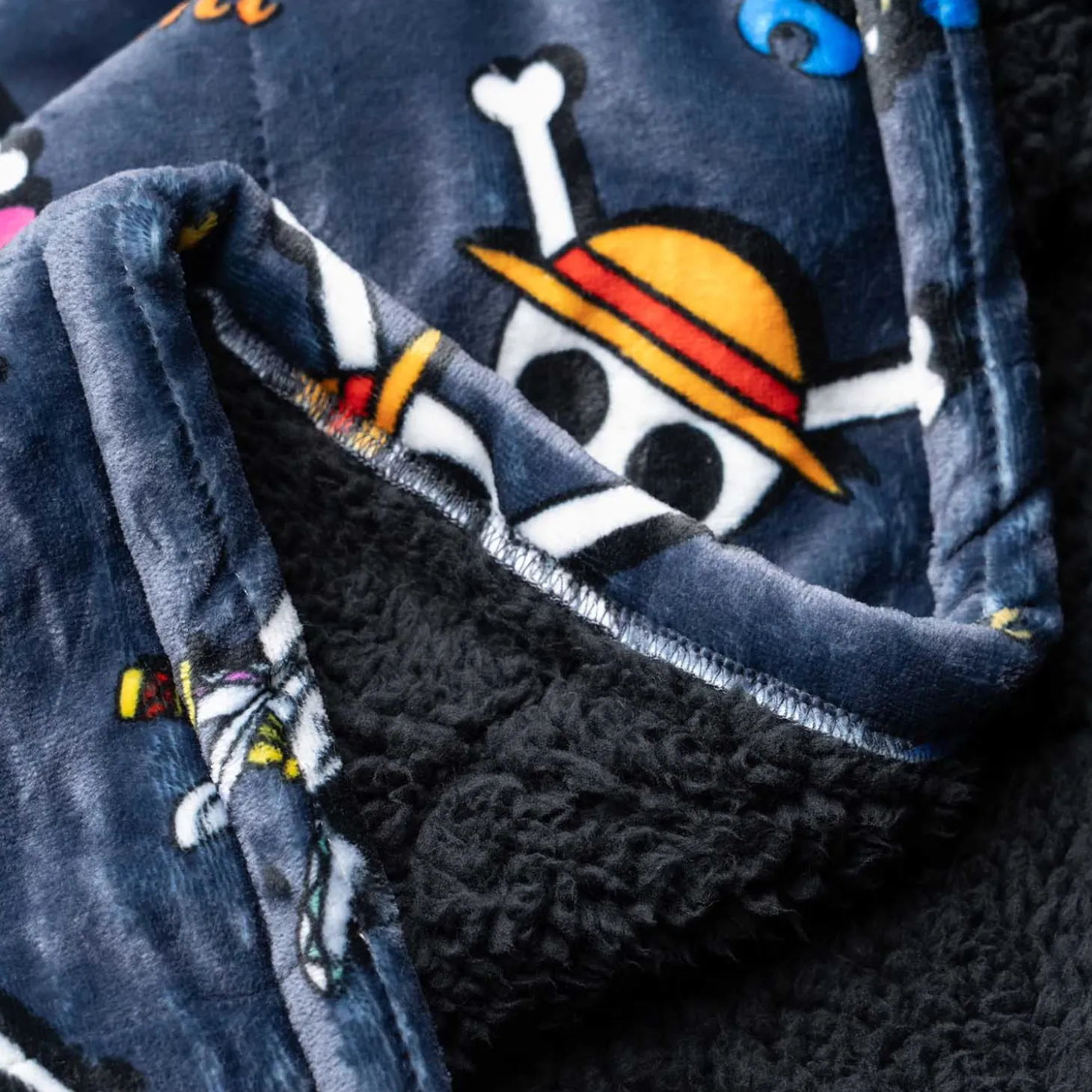 ONE PIECE Group Sherpa Blanket Licensed