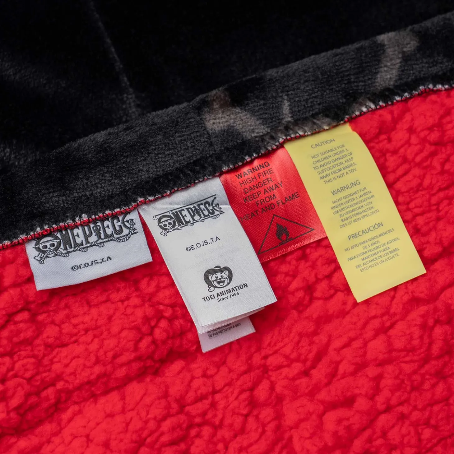 ONE PIECE Luffy Sherpa Blanket Licensed