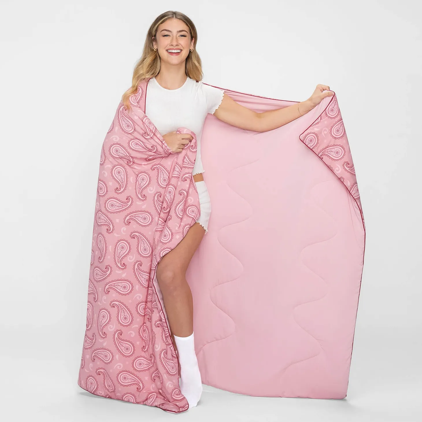 Paisley Cooling Blanket