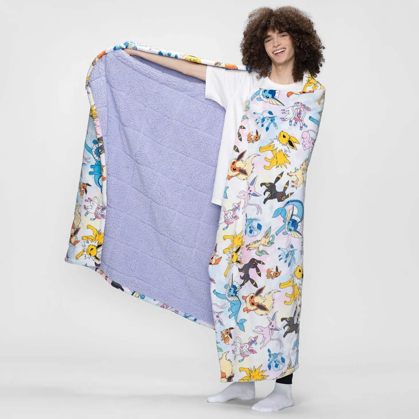 Pokémon Eeveelution Sherpa Blanket Licensed