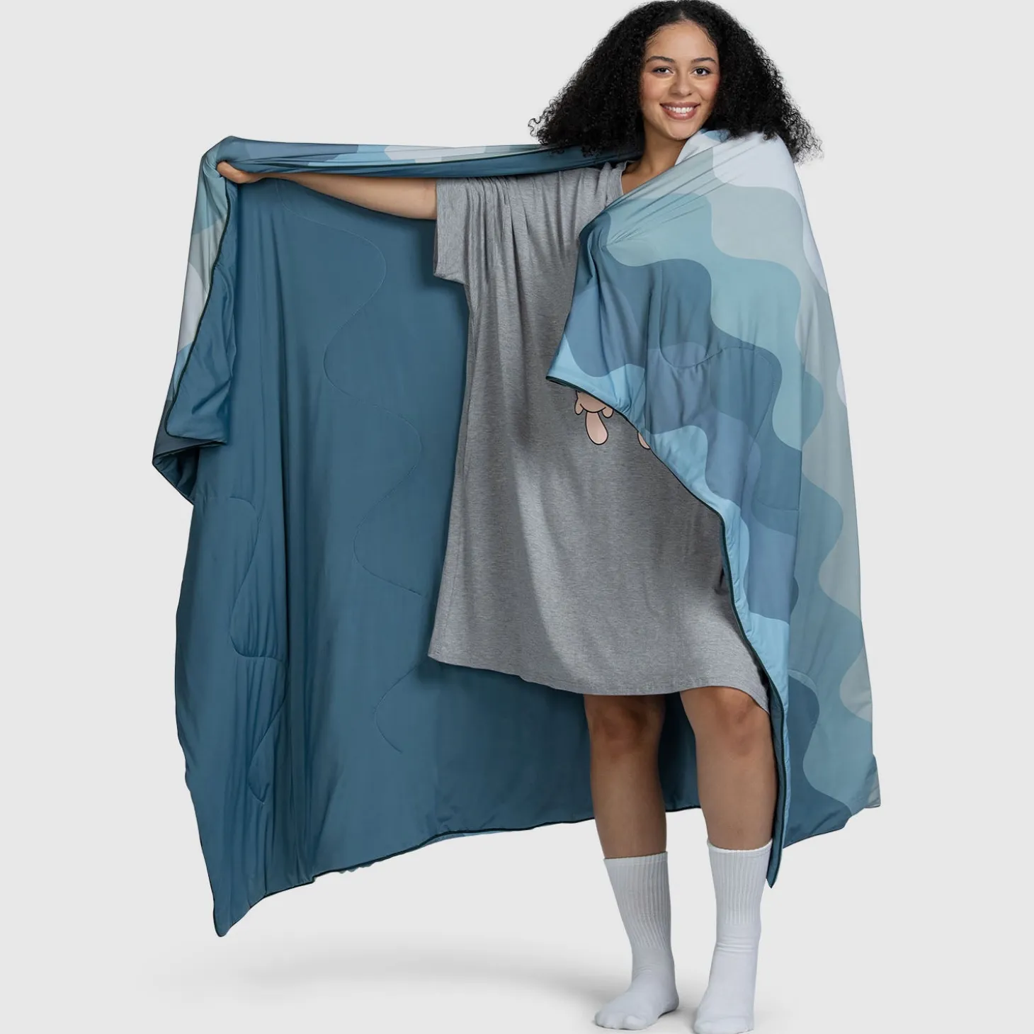 Wave Print Cooling Blanket